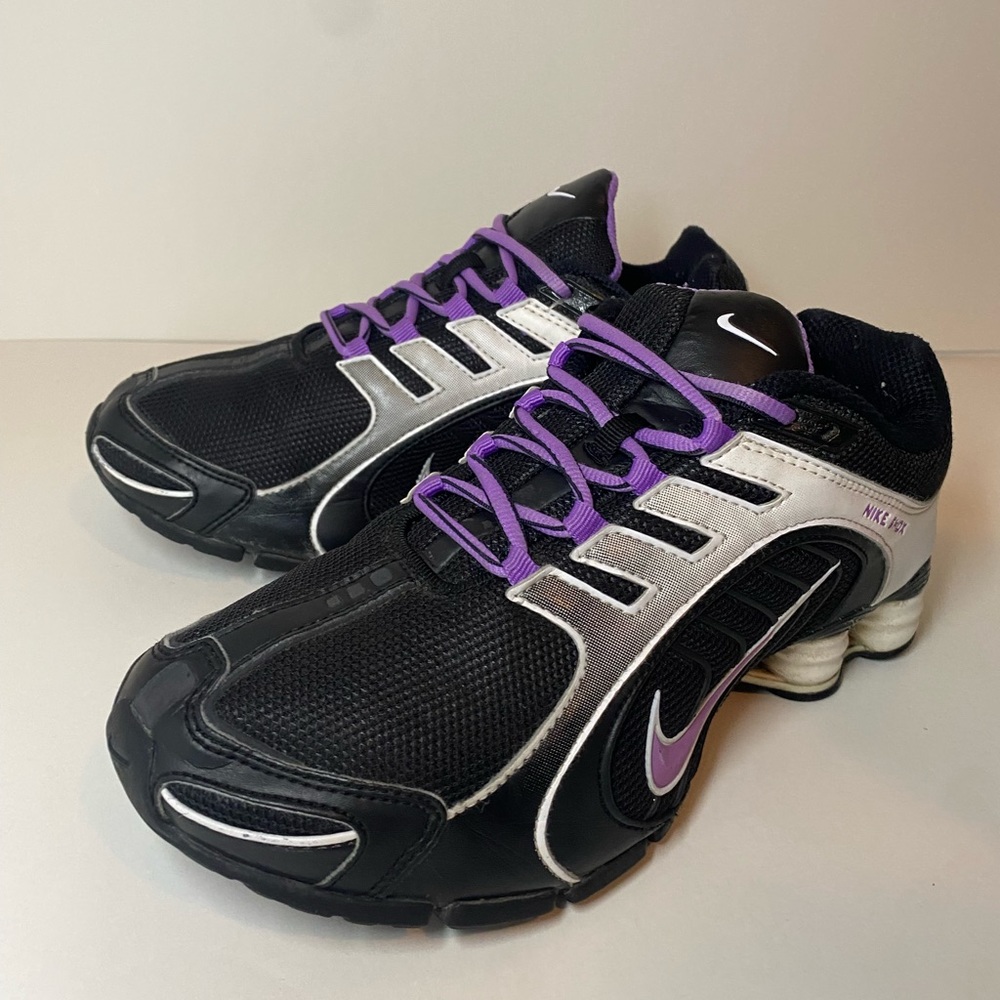 Nike Shox Navina Women's Athletic Running Shoes Black / Purple / White Size 7
